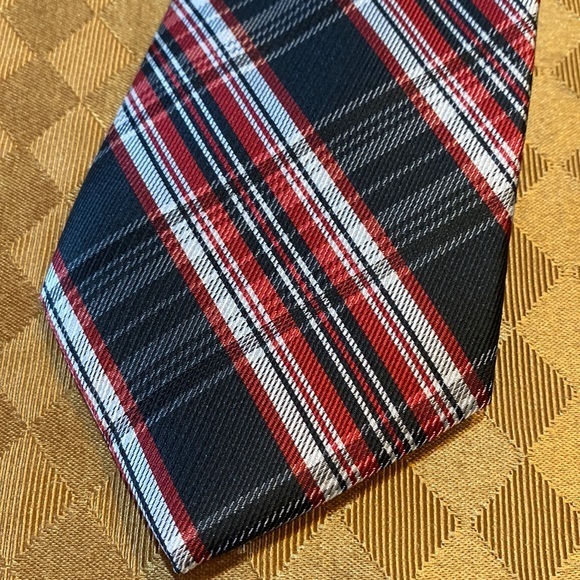 Pierre Cardin plaid neck tie‎ - Picture 1 of 4